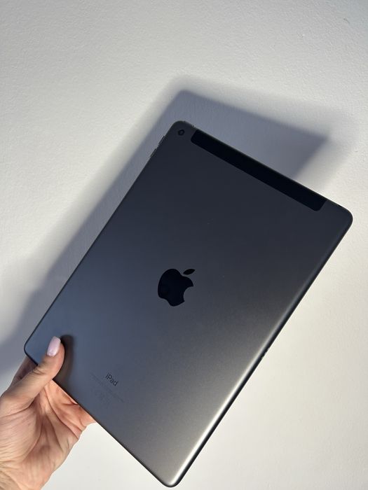 iPad 10.2 9th Generation 2021 – 256GB Wi-Fi + Cellular