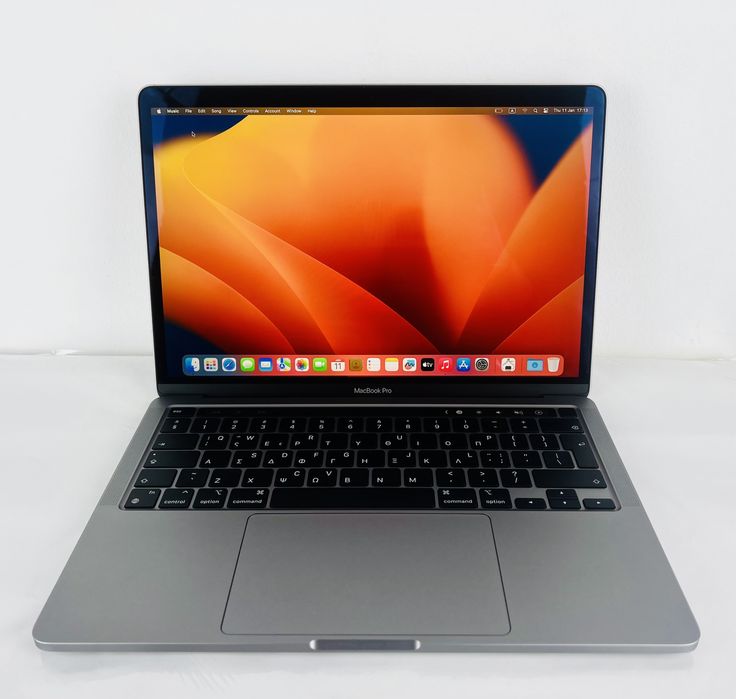 Apple MacBook Pro 13" M1 16RAM 256GB Touch Bar Перфектен! Гаранция!