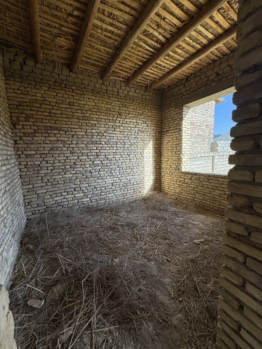 Ховли Сотилади Гунгон Махалласида  Жанубий саноат 15A