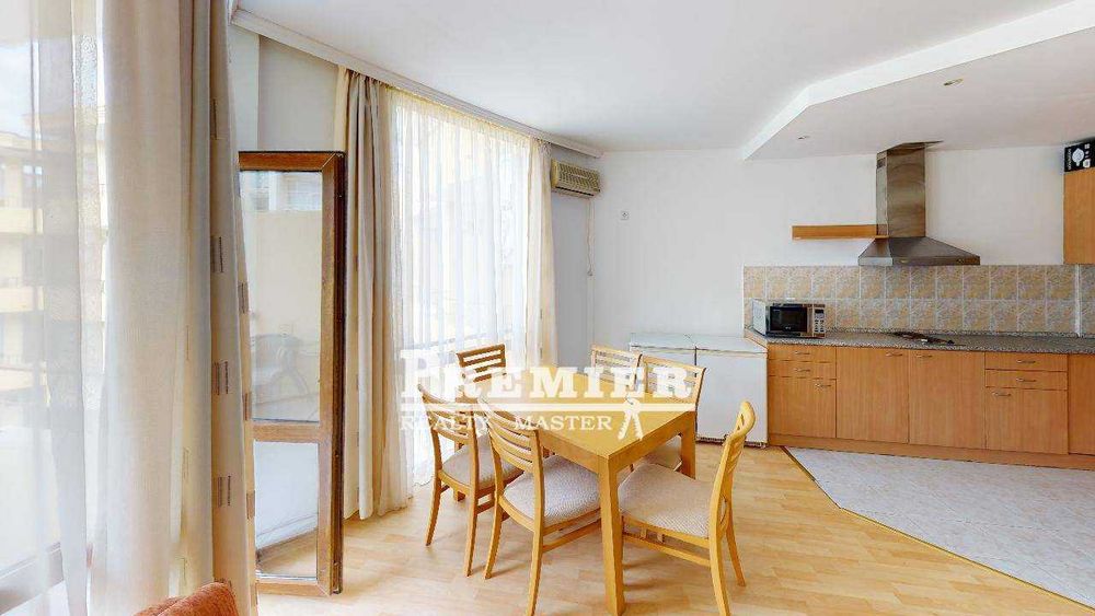 Продава се Тристаен апартамент в к.к. Слънчев бряг - 81 кв.м за 766 €/кв.м - Снимка #2