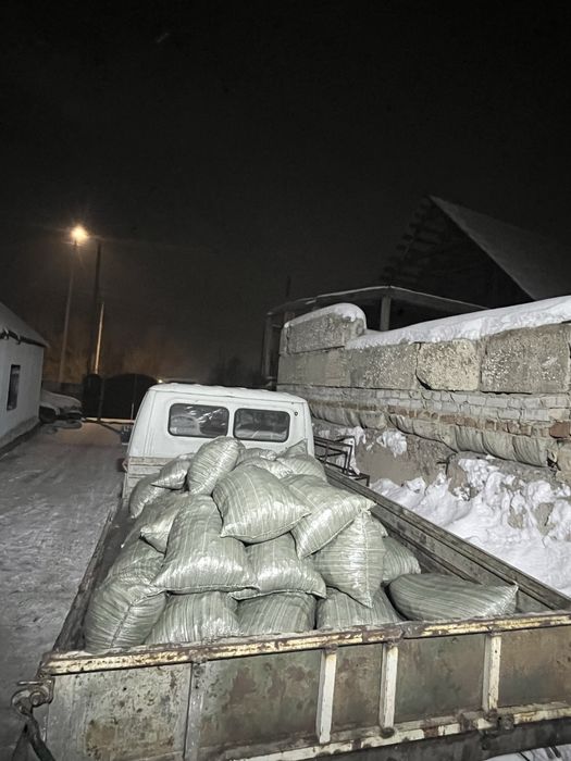 Уголь дрова в мешках