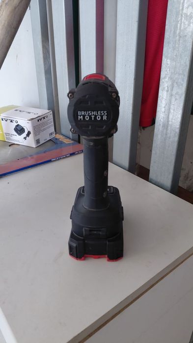Продам шуруповёрт
