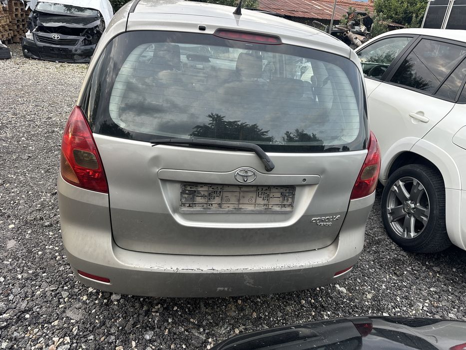 Тойота Корола Версо Toyota Corolla Verso 2.0d4d 90кс 2002г  НА ЧАСТИ!