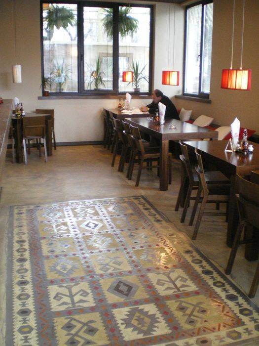 Водоустойчиви подови настилки, директно върху стари плочки, само 1 мм