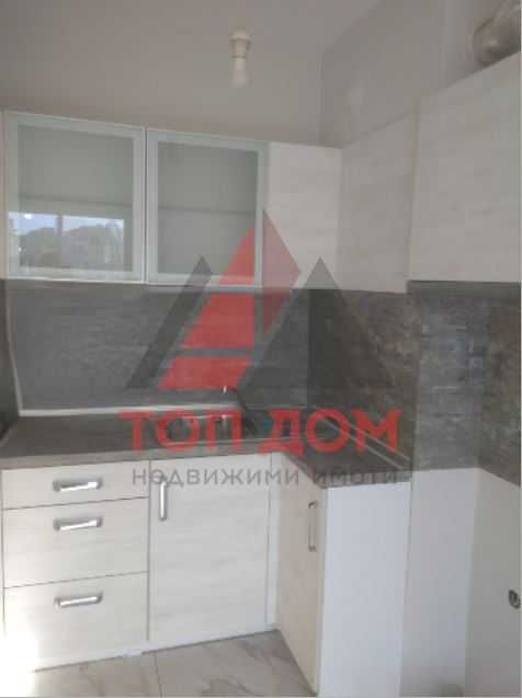 Дава се под наем Двустаен апартамент в Варна, Възраждане 1 - 65 кв.м за 382.5 € - Снимка #1