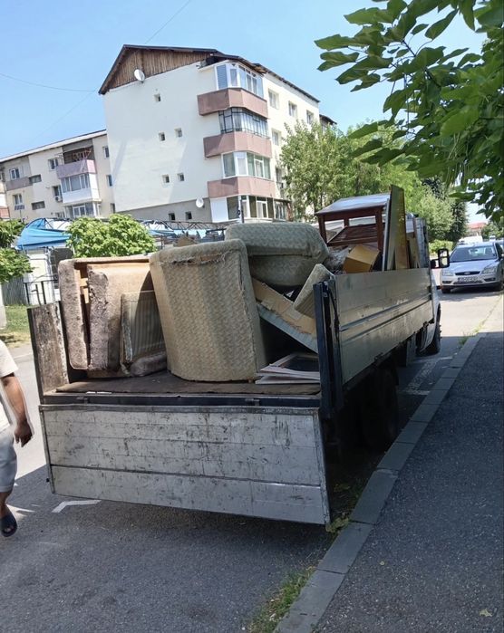 Debarasez curti case beciuri