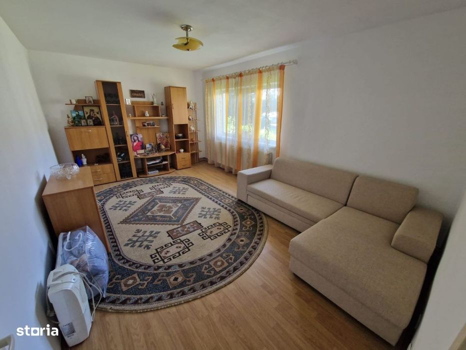 Apartament 3 camere, 71 mp, zona Hotvon — fotografia 1