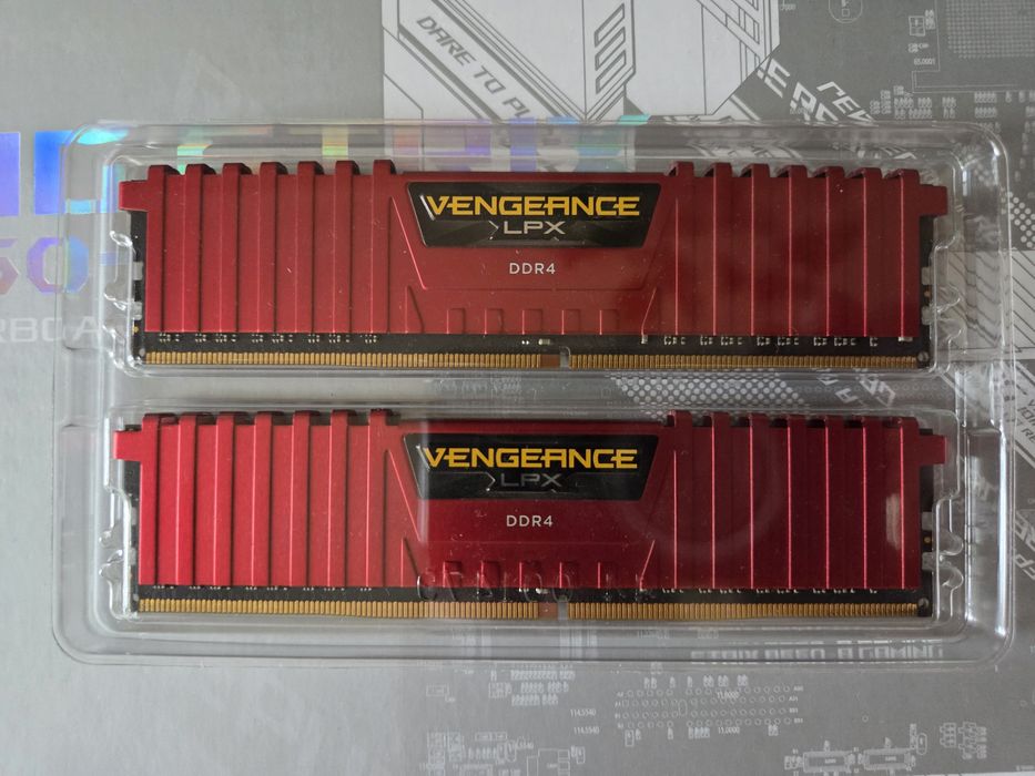 Corsair Vengeance LPX 2x4 GB DDR4 2400 MHz