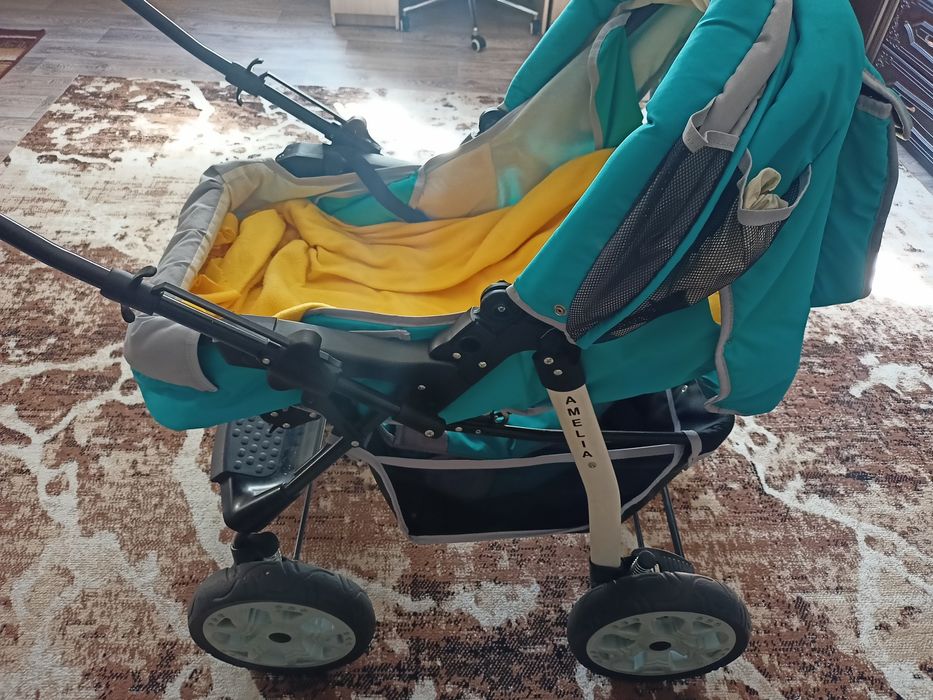 Продаётся детская коляска