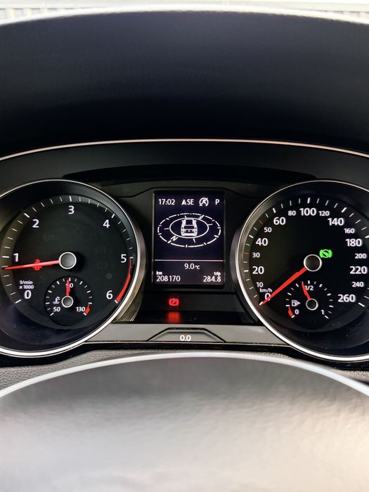 Vând Passat 2019