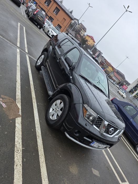 Nissan Pathfinder 2.5D automata