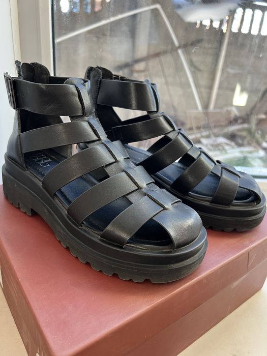 Сандали гладиаторы