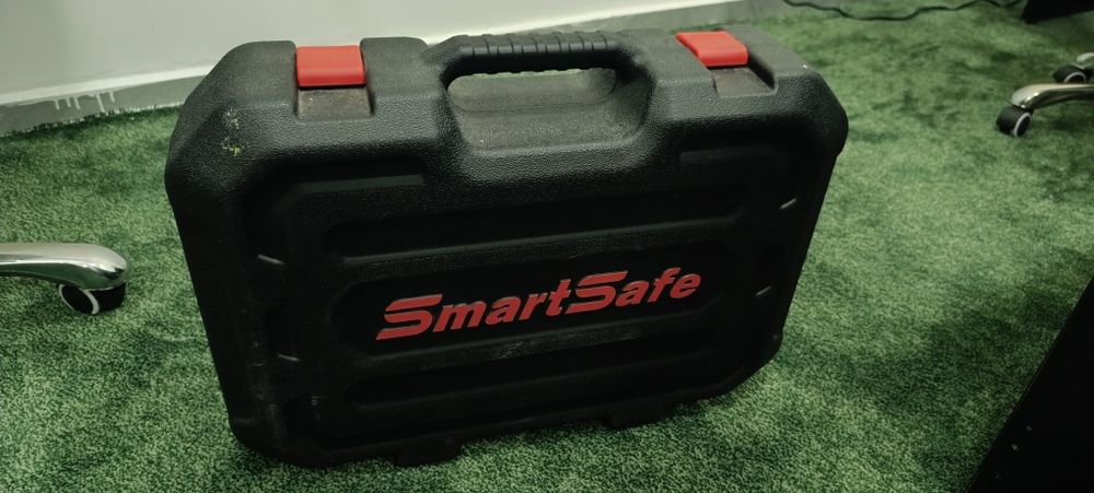 SmartSafe Ev elektrocar uchun skaner