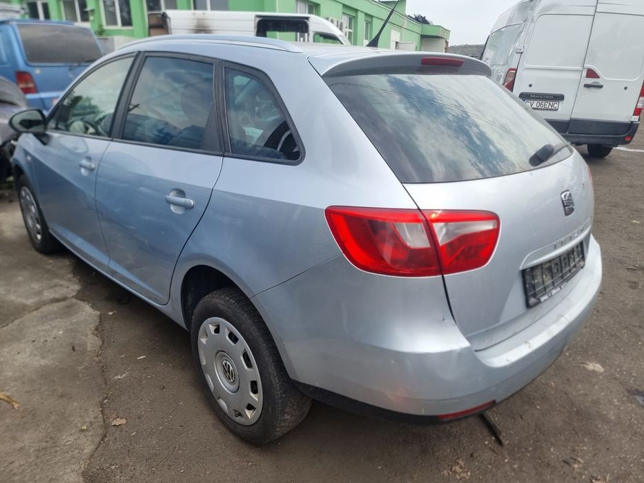 Dezmembrez Seat Ibiza 4 (6J) (2008 - 2012), 1.6 tdi CAYB, manual, CAYB