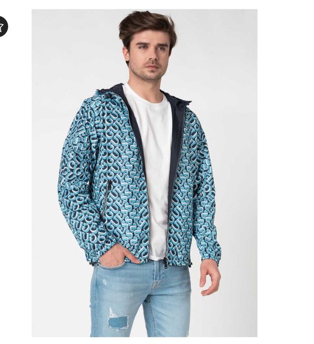 Яке EA7  и яке Guess ТЪРСИЯ!