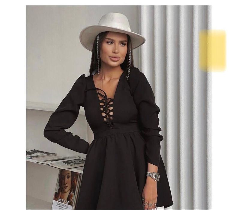 Продам платье черное