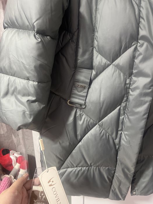 Продам зимний пуховик!