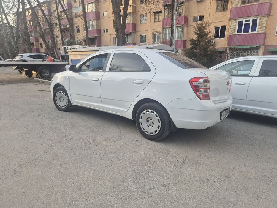 2015 yil kraskalari bor metan gaz 192000yurgani texnik xolati yaxshi