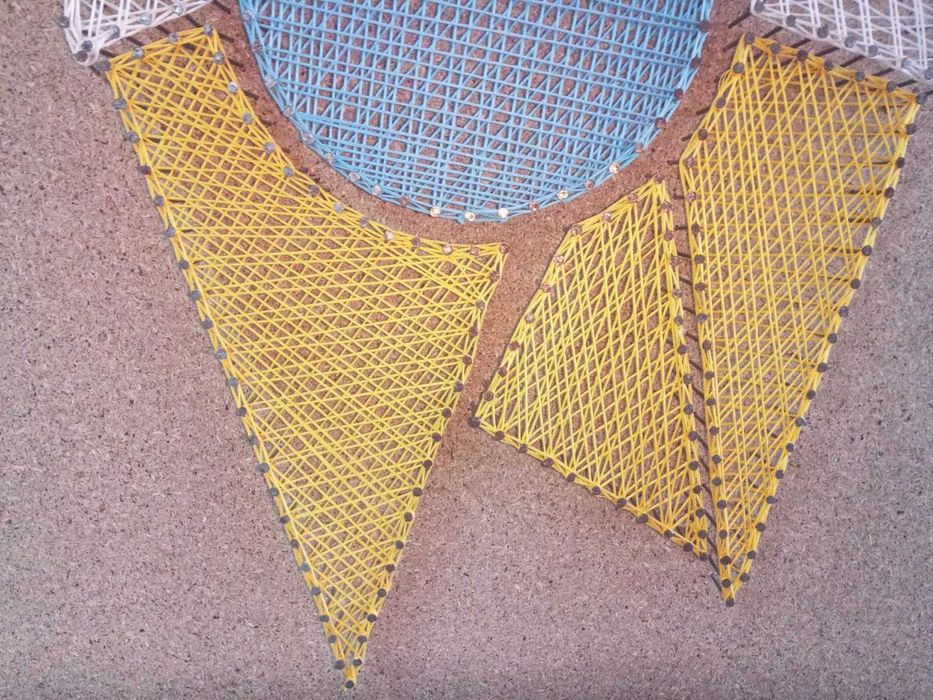 „Ракета“-стринг арт