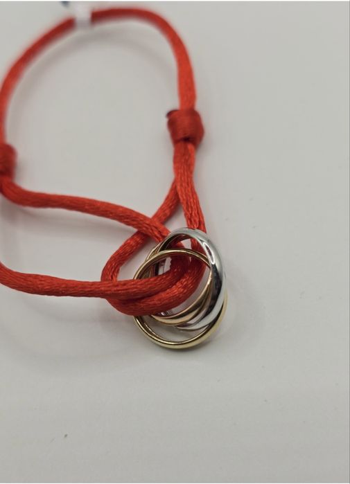 Браслет красная нить