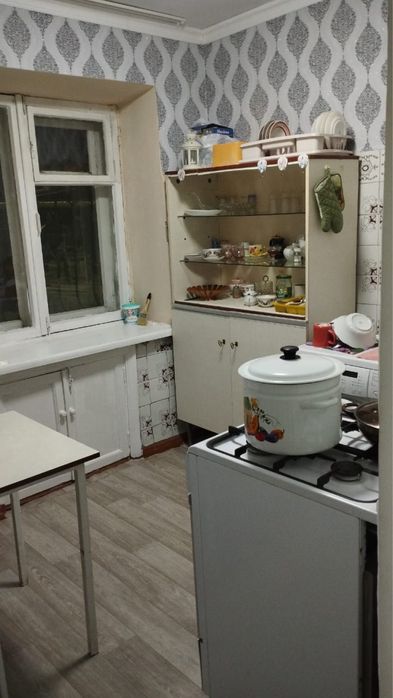 Сдается 3 комнатная квартира