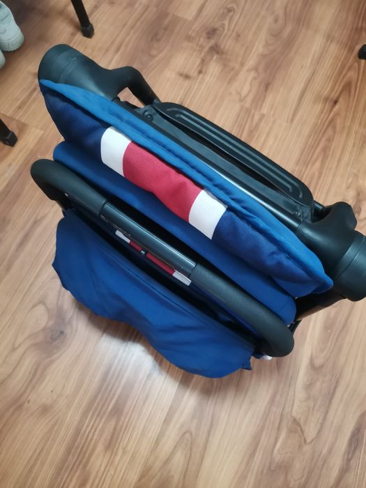 Продам прогулочную коляску фирмы Easywalker