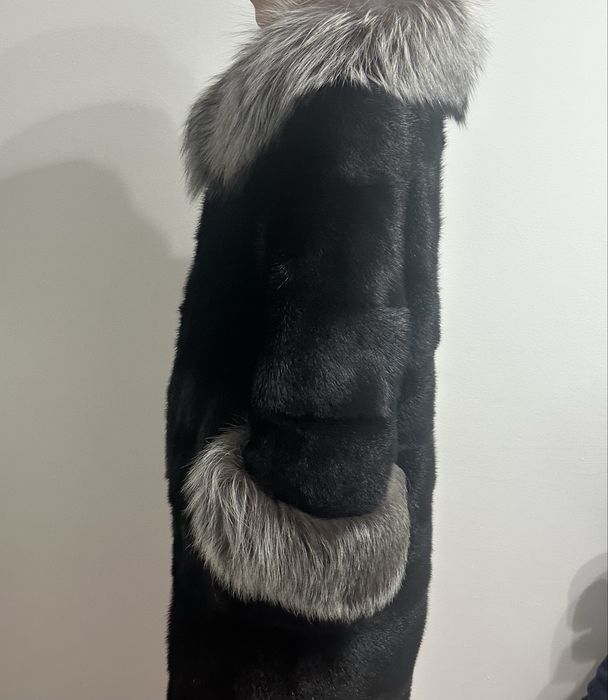 Шуба 290000тг сатылады