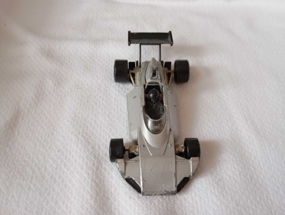 Метална количка Matchbox 1990г