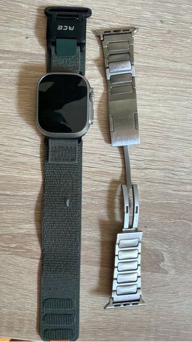 Apple Watch Ultra ca nou la cutie