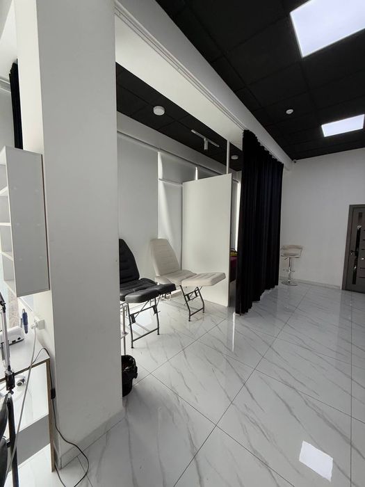 Sotiladi! Wedding/Beauty Salon. .