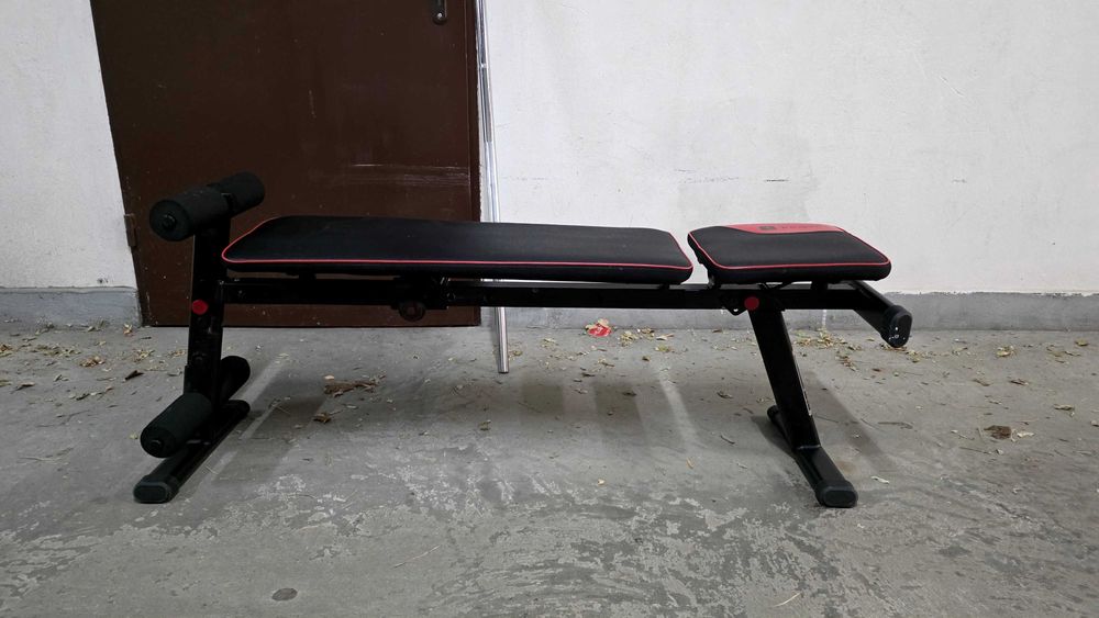 Дъмбели, лост с тежести и лежанка