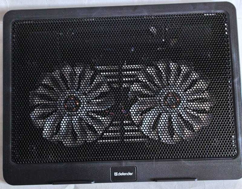 охлаждение ноутбуков подставка Defender n192