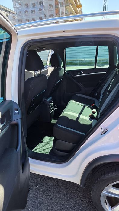 VW Tiguan R-line 2012 4Motion 2.0 Diesel