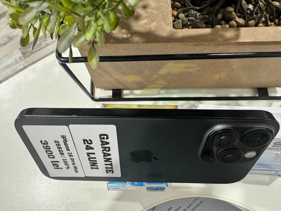 Phone 16 Pro Max 256Gb / 100% - Din magazin,cu garantie! RATE TBI !