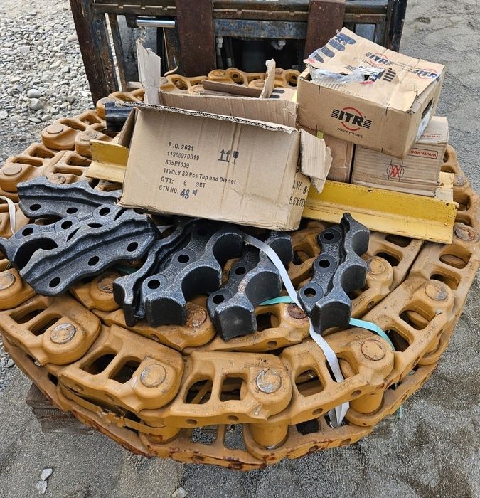 Lanturi utilaje de constructii senilat