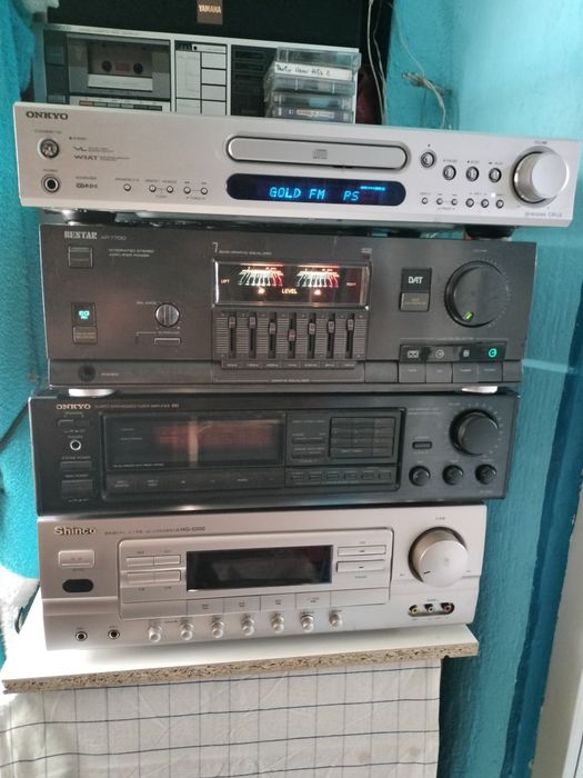 Amplificatoare diverse audio / Boxe  / sisteme audio