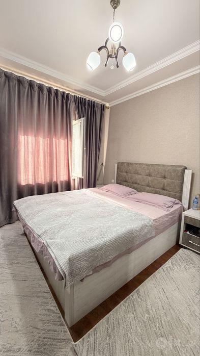 Спальный гарнитур ideal holatda sotiladi