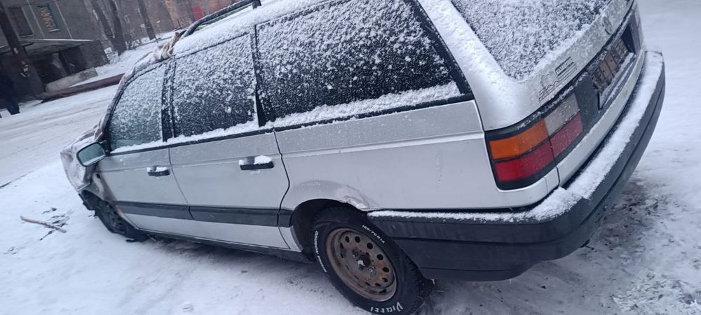 Продам запчасти на пассат б3