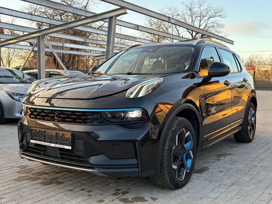 Lynk&Co 01 Hybrid/Full Led/Navi/Distronic/Lane Assist/Garantie/12.2021