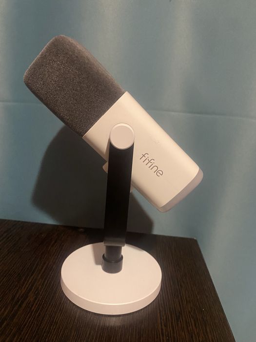 Продам микрофон fifine am8