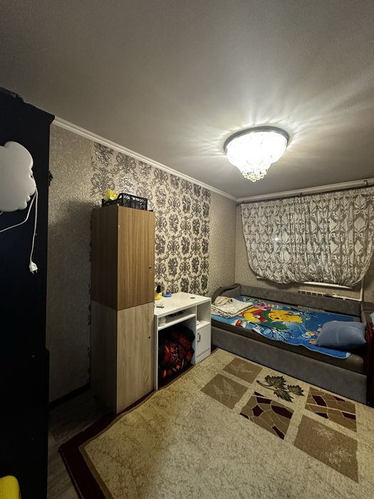 Продается 4 комнатная квартира