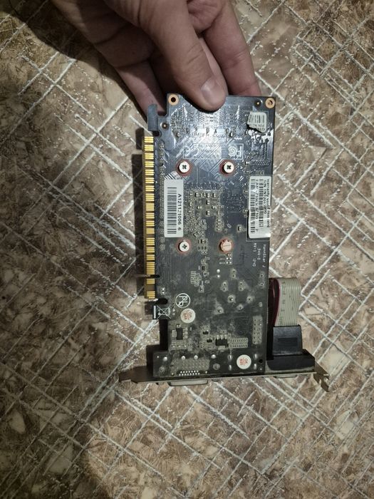 Продам GT620 1GB