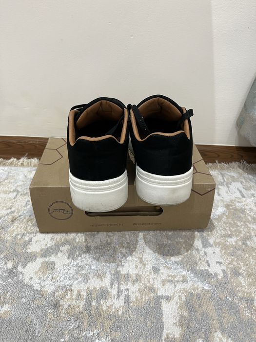 Продам кеды Zara