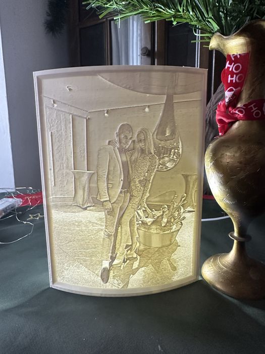 Персонализирана литография – уникален 3D принтиран подарък