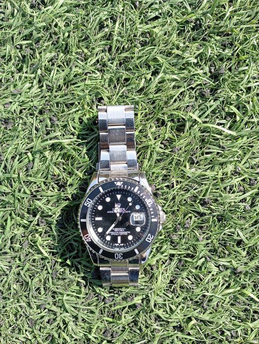 Rolex soati sotiladi sifati zor