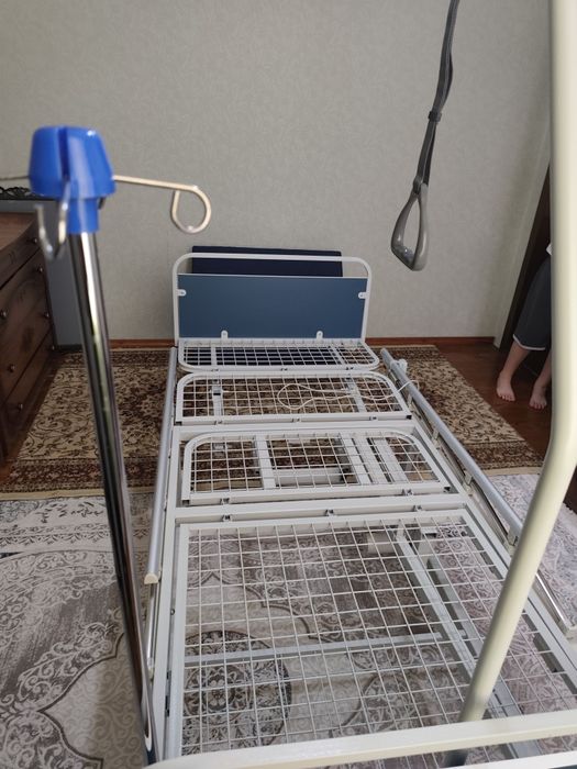 Медицинский кровать