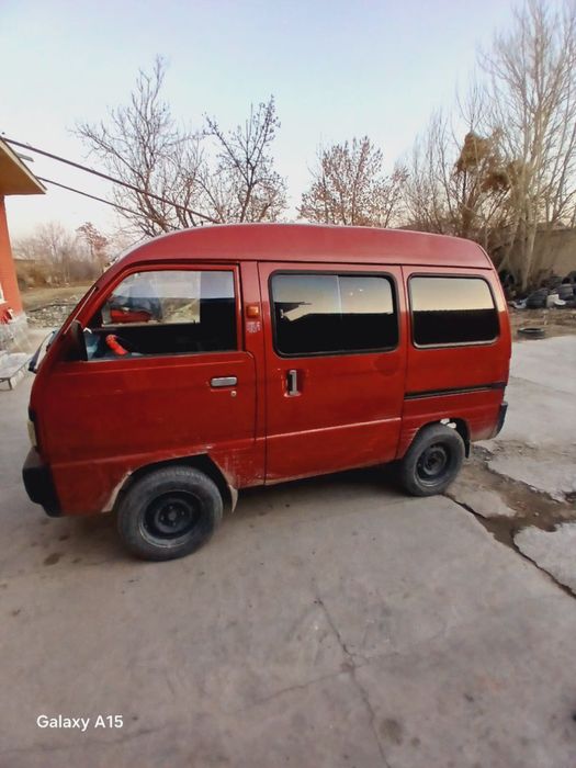 Yaxshi damas yili 2000