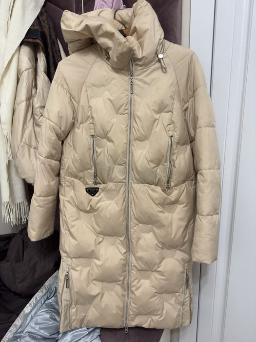 Продам зимний пуховик!