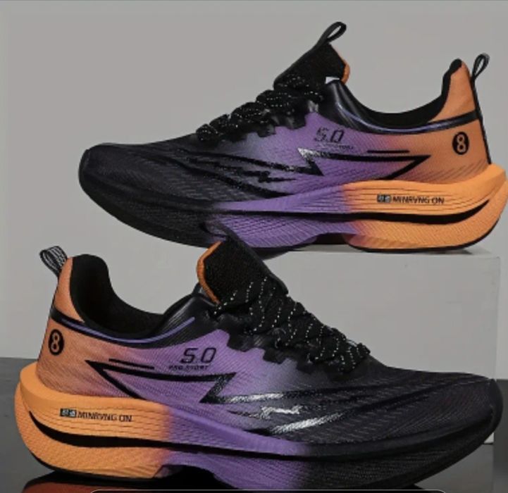 Продам весенне-летние кроссовки