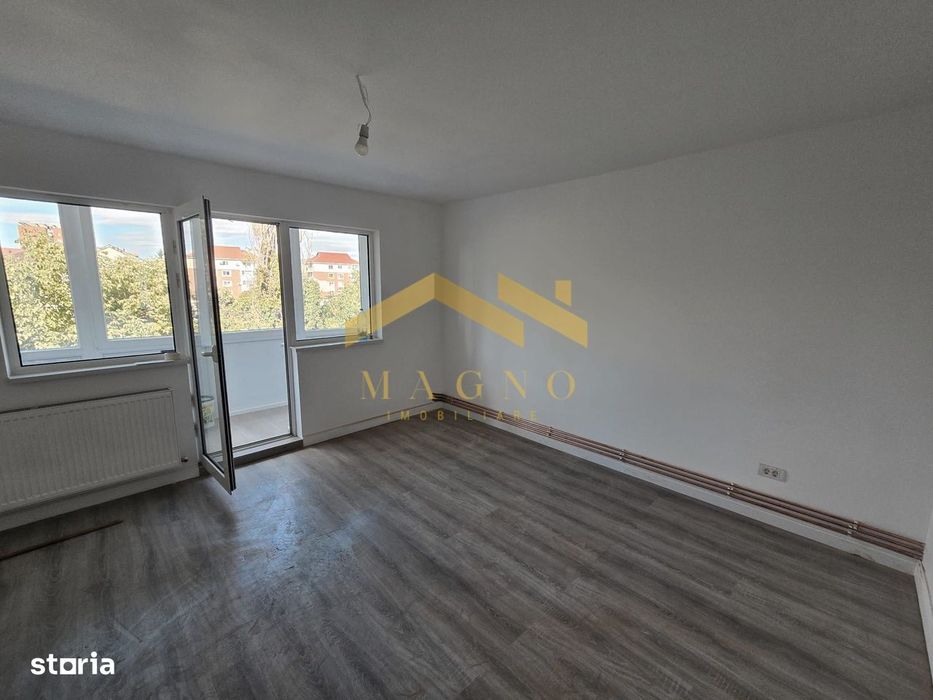 Apartament cu 4 camere de vanzare, Zona Malul Muresului/Praporgescu — fotografia 2